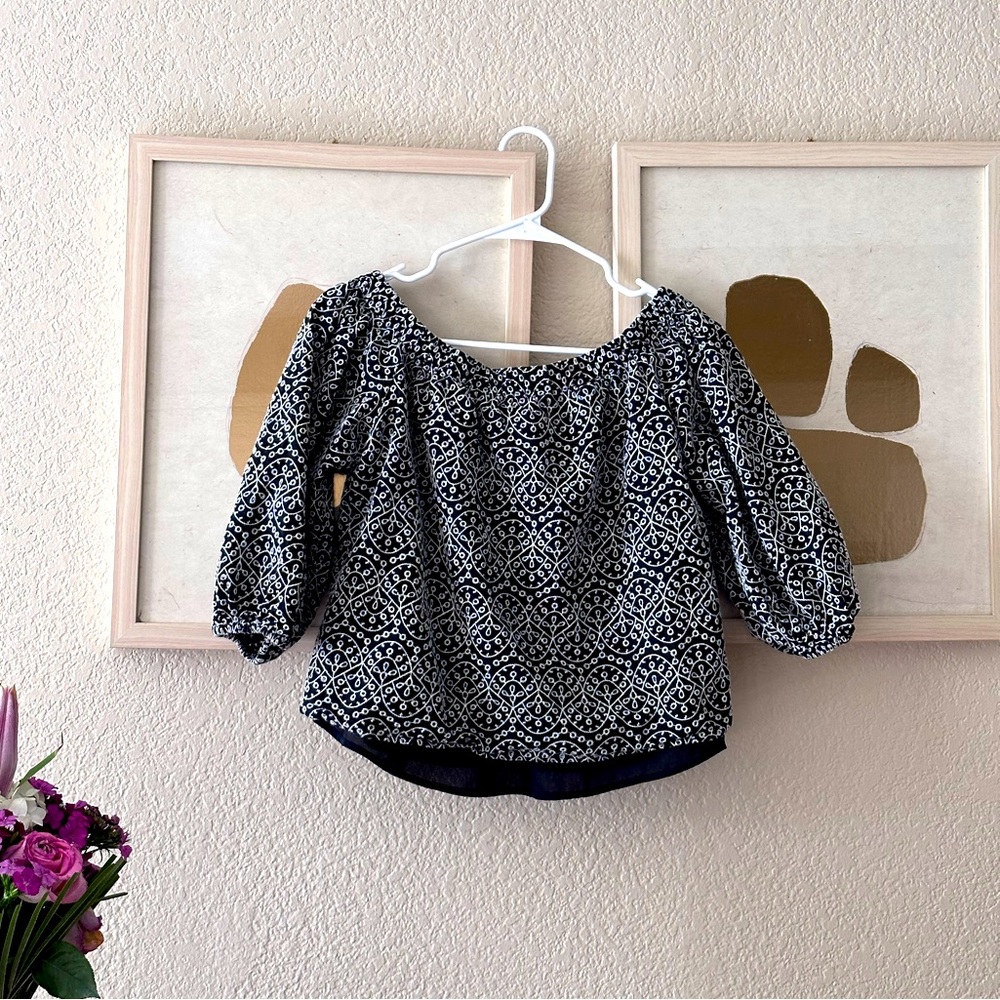 Off shoulder crop top